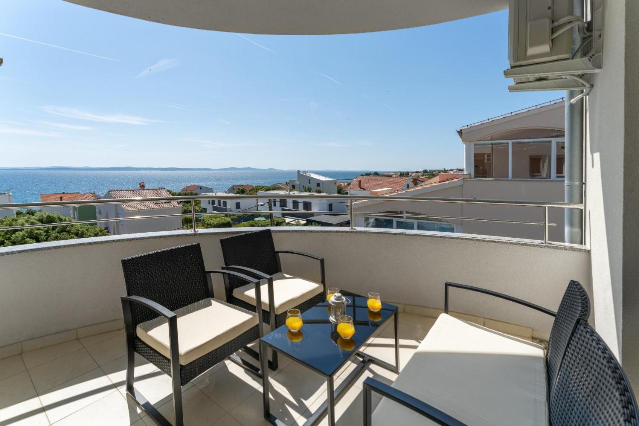 Villa Mirela Petrcane Eksteriør bilde