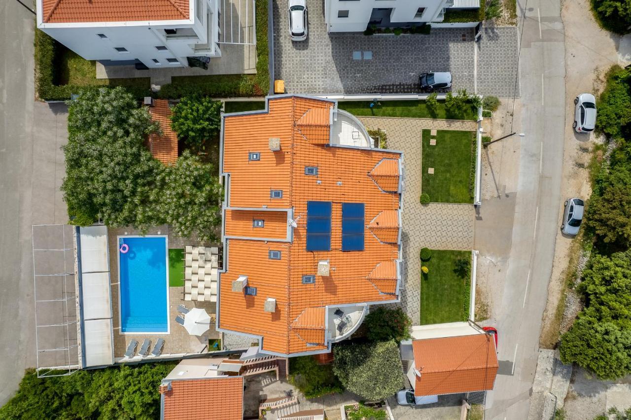 Villa Mirela Petrcane Eksteriør bilde