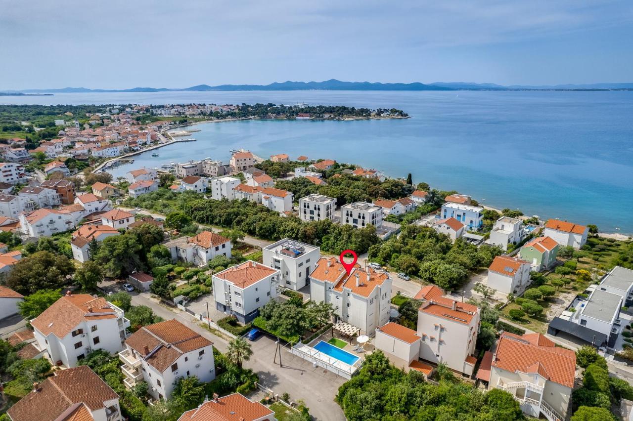 Villa Mirela Petrcane Eksteriør bilde