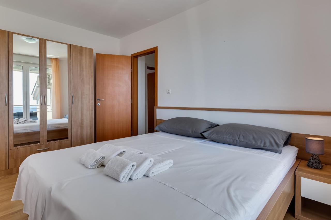 Villa Mirela Petrcane Eksteriør bilde